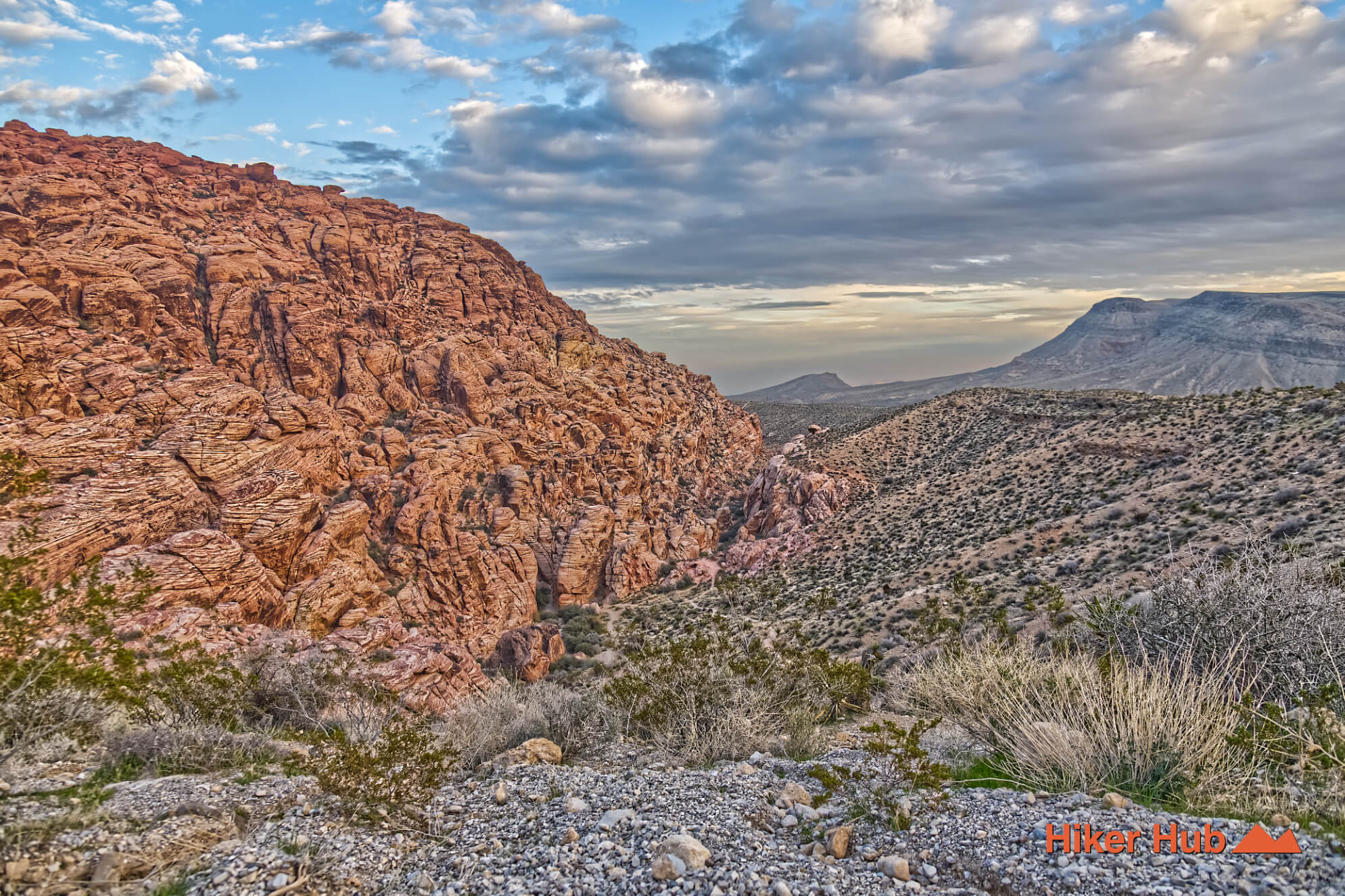 Calico Hills Trail desert canyon scenery