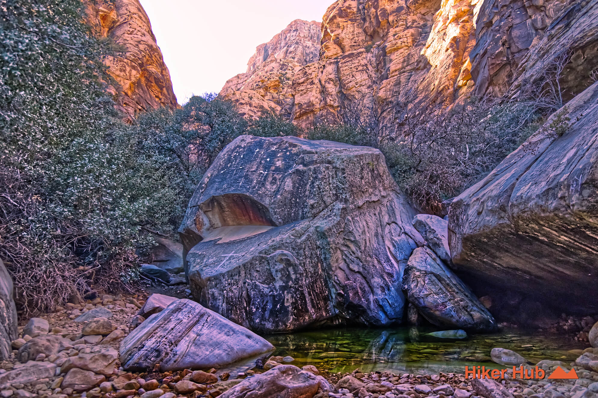 Ice Box Canyon Trail desert canyon scenery