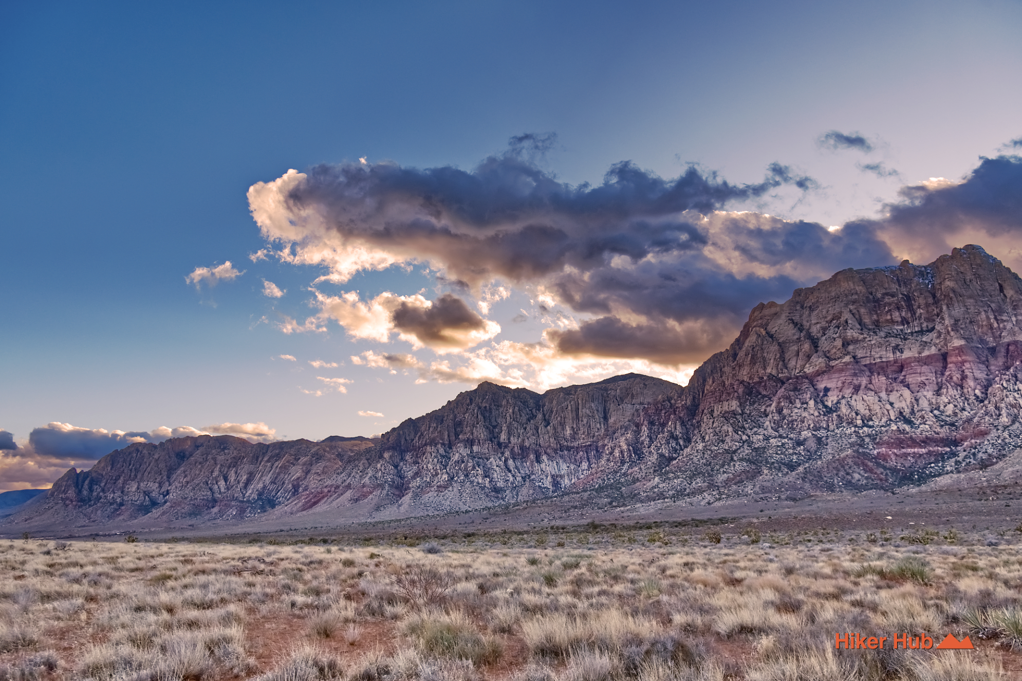 Middle Oak Creek Knoll Route desert canyon scenery