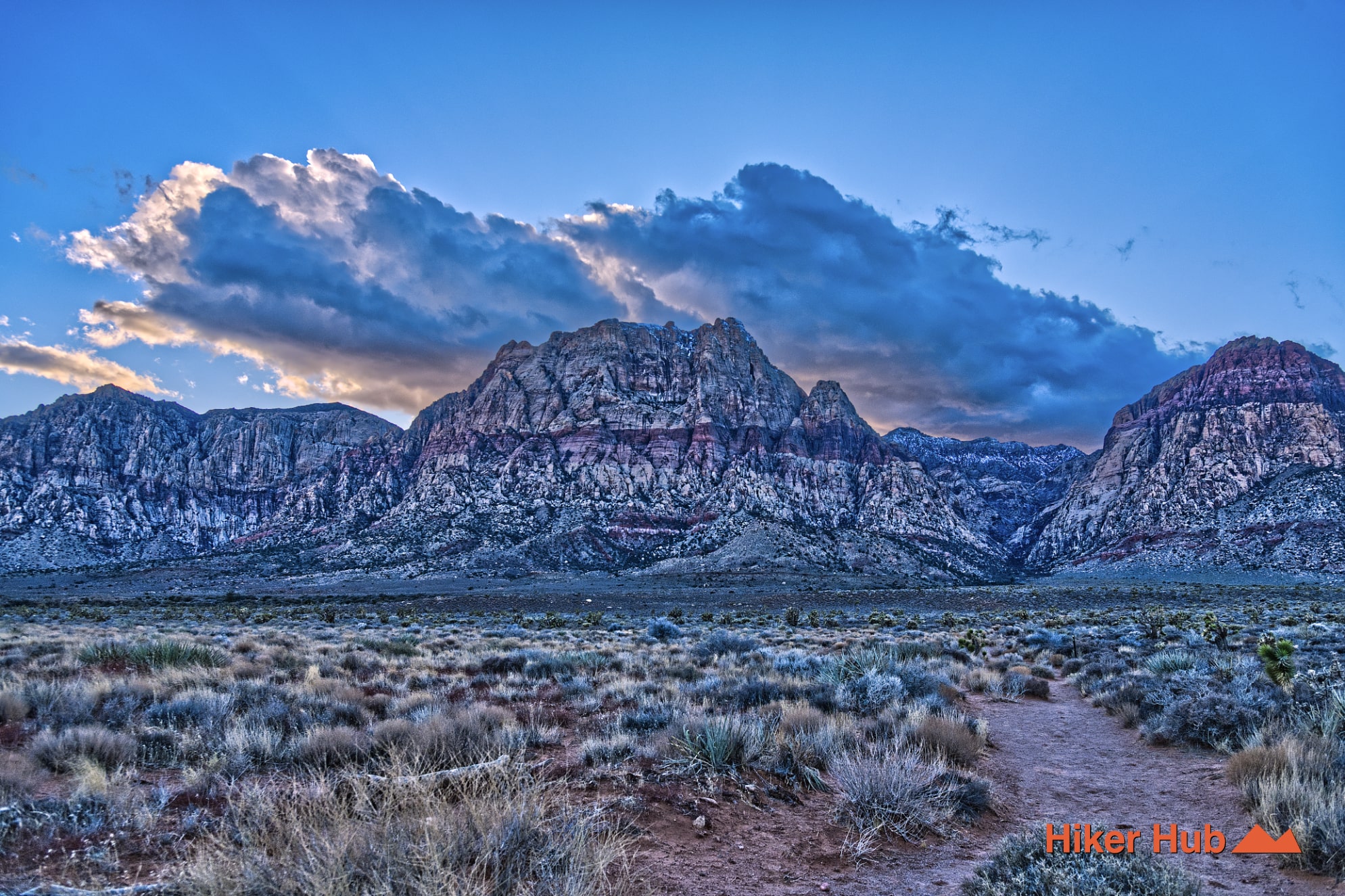Middle Oak Creek to Oak Creek Canyon Trail desert canyon scenery