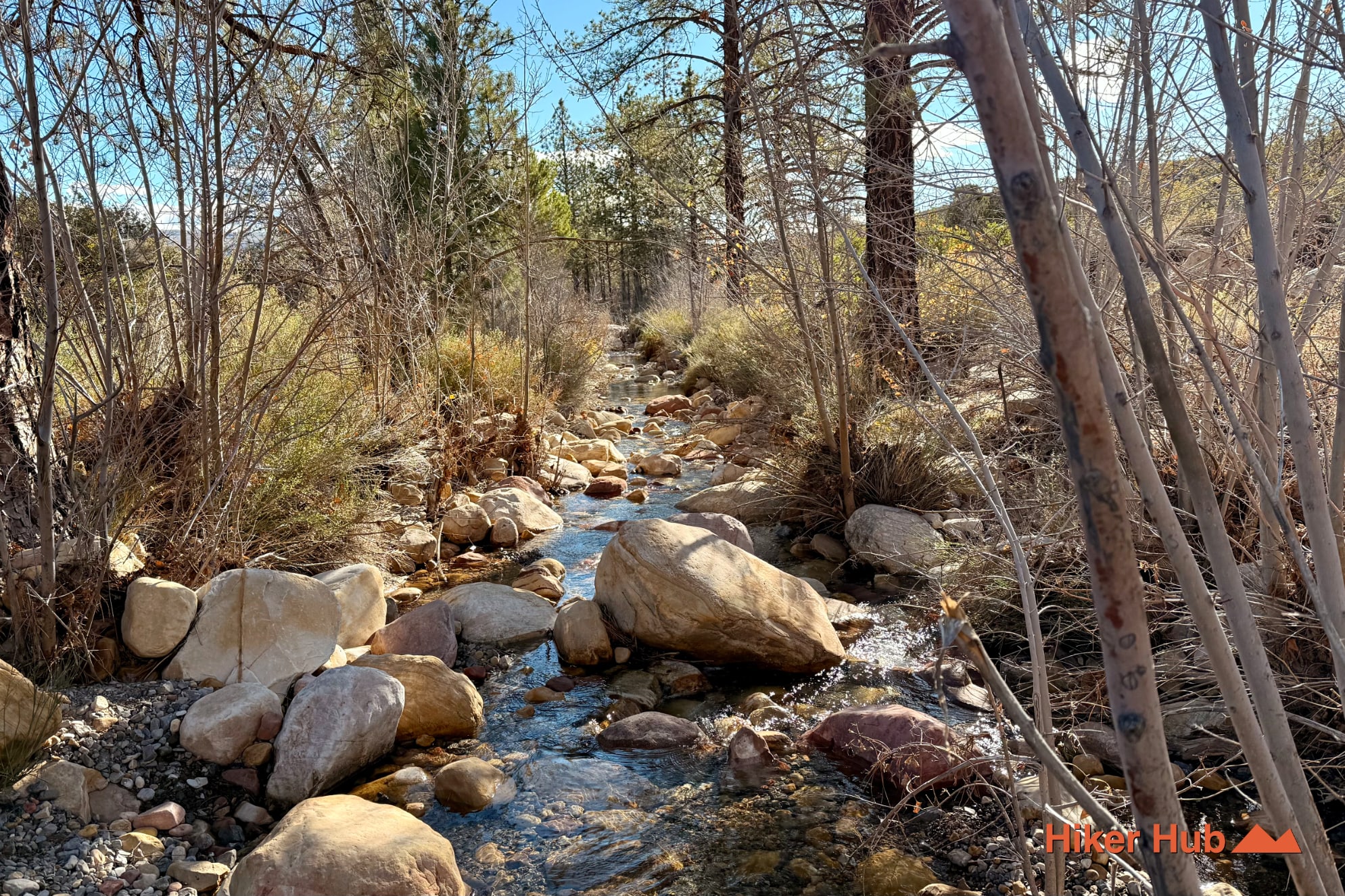 Oak Creek–Pine Creek Canyon Loop (Arnight & Knoll Traverse) desert canyon scenery