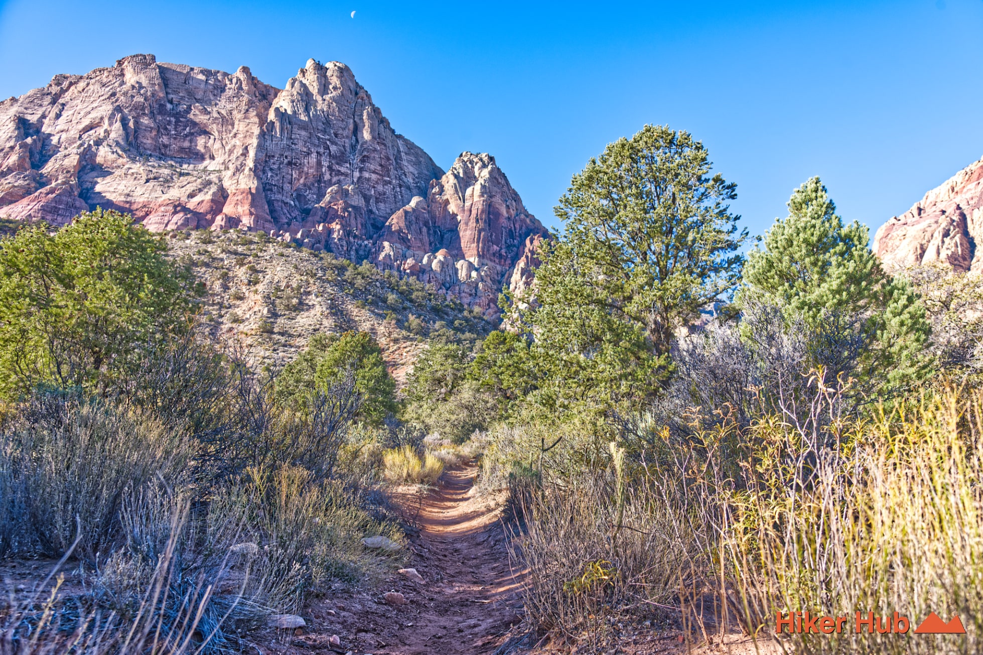 South Oak Creek Trail desert canyon scenery